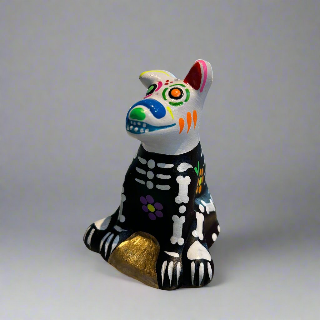 Peruvian DOD Small Clay Animal Figurines