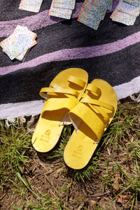 Sandalia - Piña: Yellow / 7