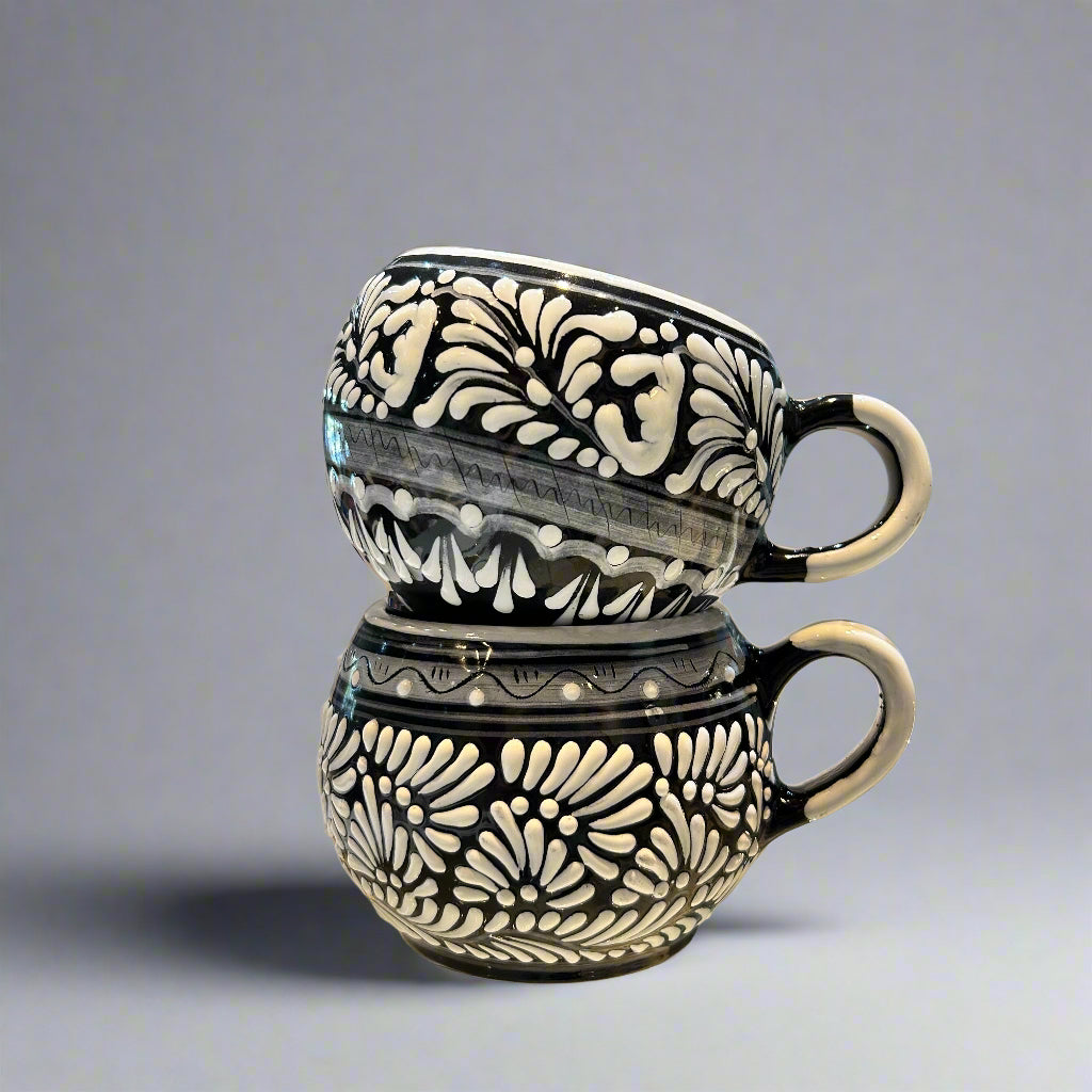 Brown Round Talavera Mugs - Pineda