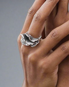 Mexican Oxidized Sterling Silver Ring size 7.5