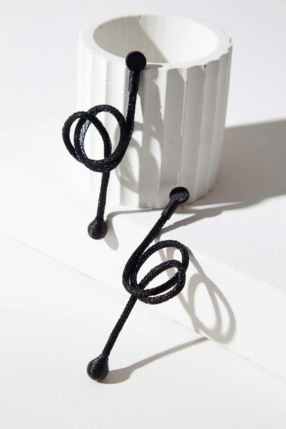 Life Knot Earrings - Black