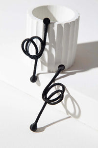 Life Knot Earrings - Black