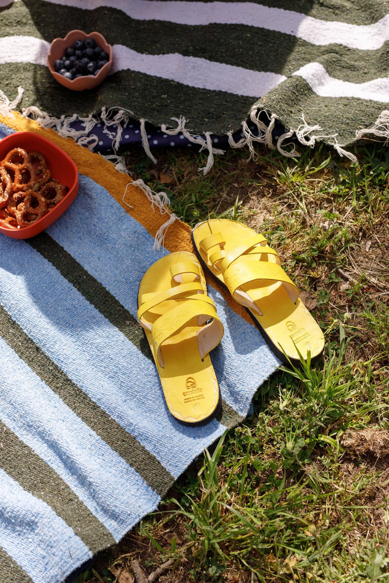 Sandalia - Piña: Yellow / 7