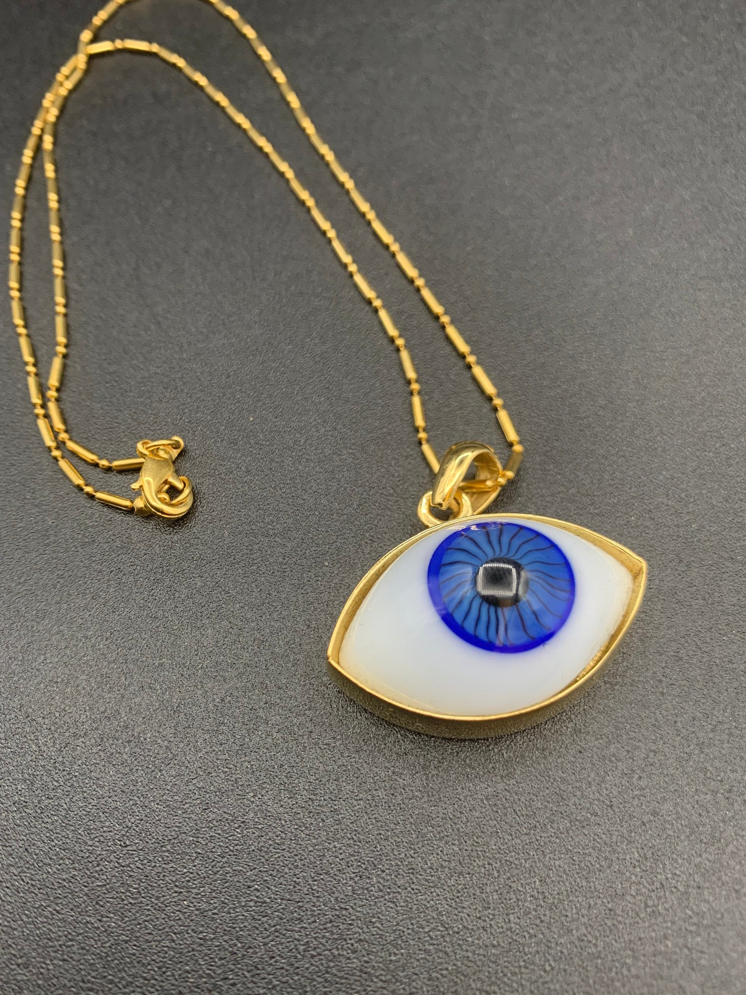 Talia Lanz - Eye Pendant