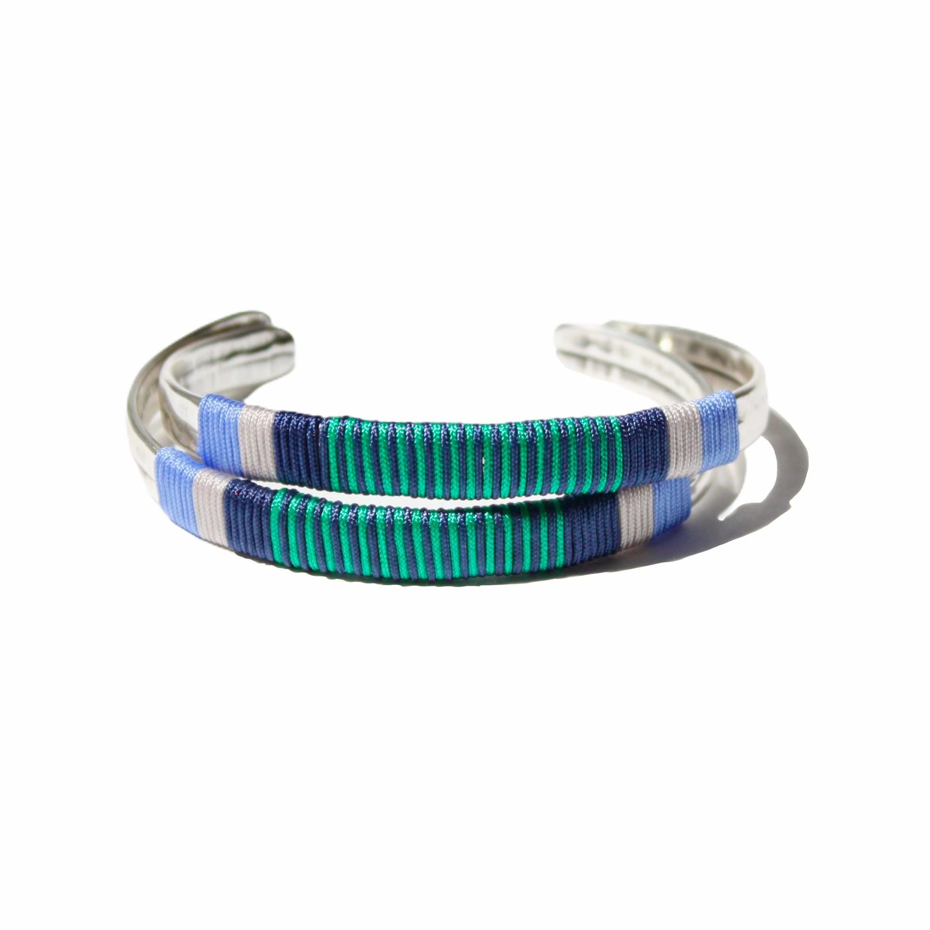 GUATAPURÍ adjustable bracelet with colorful threads